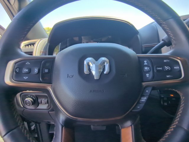 Gallery image 26 for 2024 Chevrolet Silverado 2500HD LT